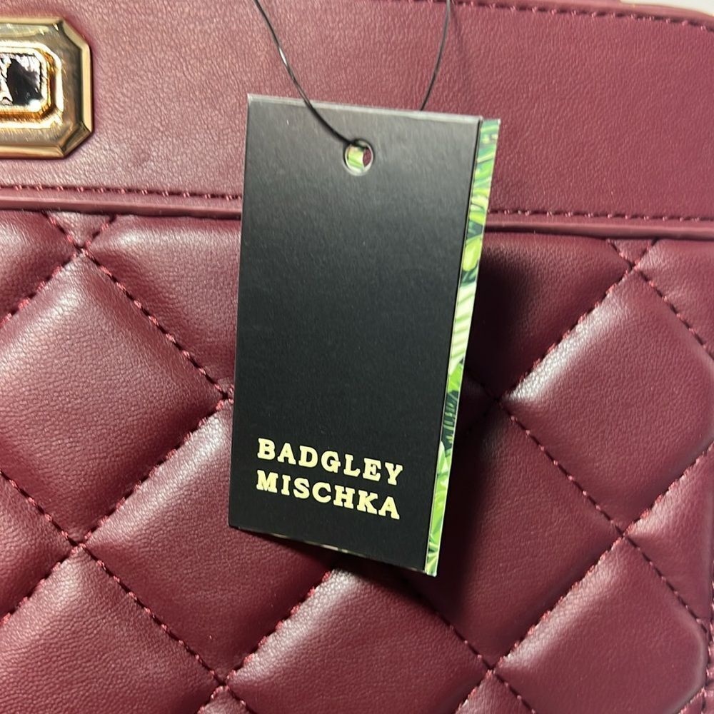 Beautiful Badgley Mischka Burgundy Quilted Tote Purse. P16 - Picture 3 of 7